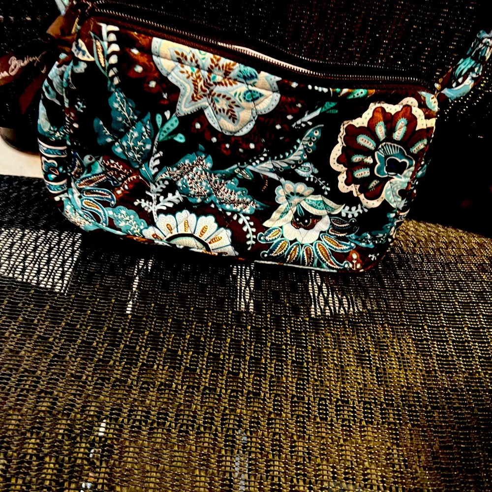 Vera Bradley small shoulder bag